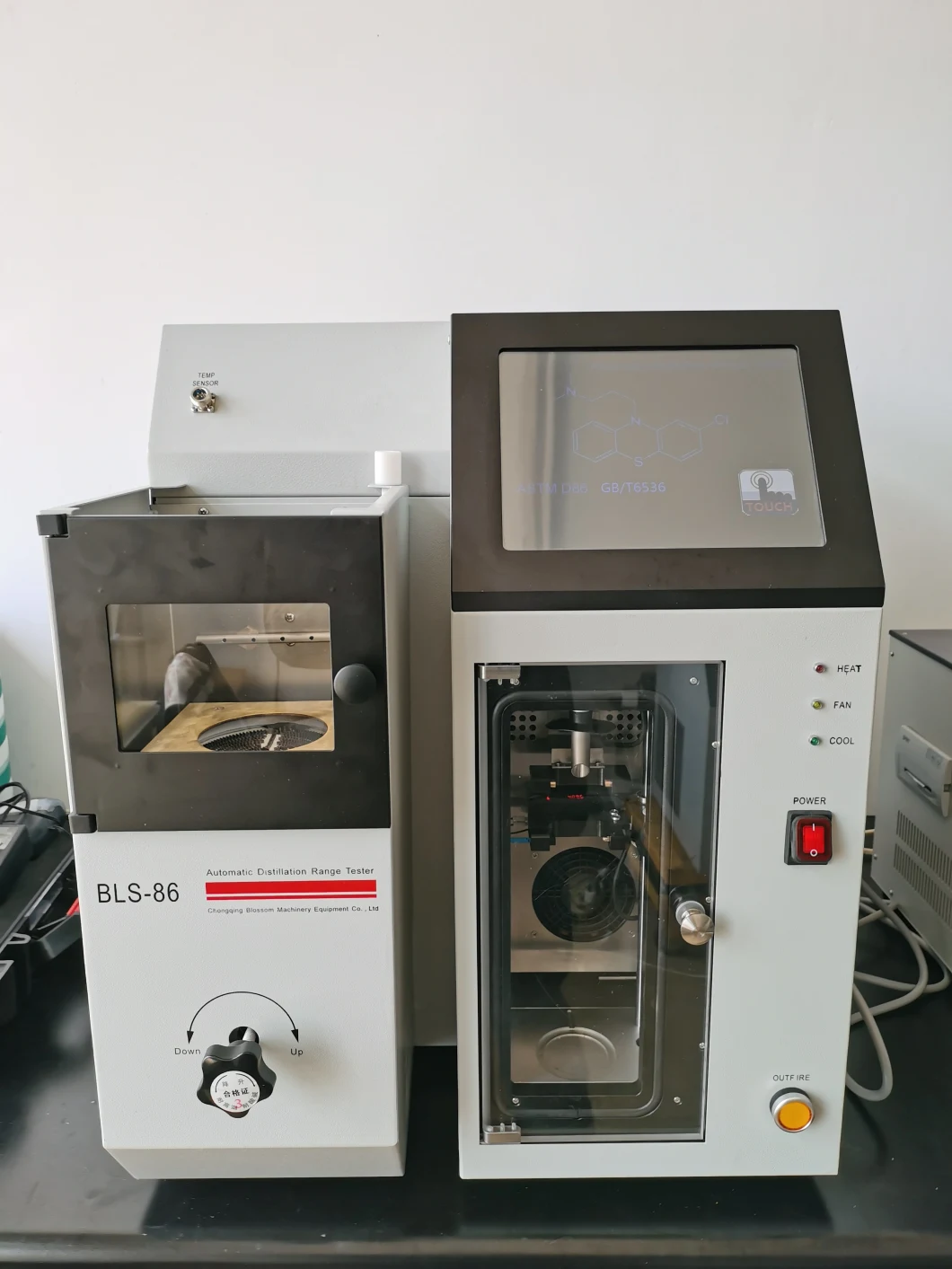 Laboratory Diesel Fuel Boiling Range Tester ASTM D86 Distillation Apparatus